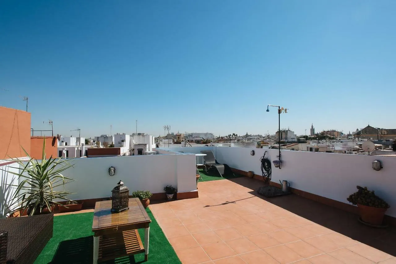 Cozy Attic With Terrace- 1Bd 1Bth- San Vicente Apartment Seville