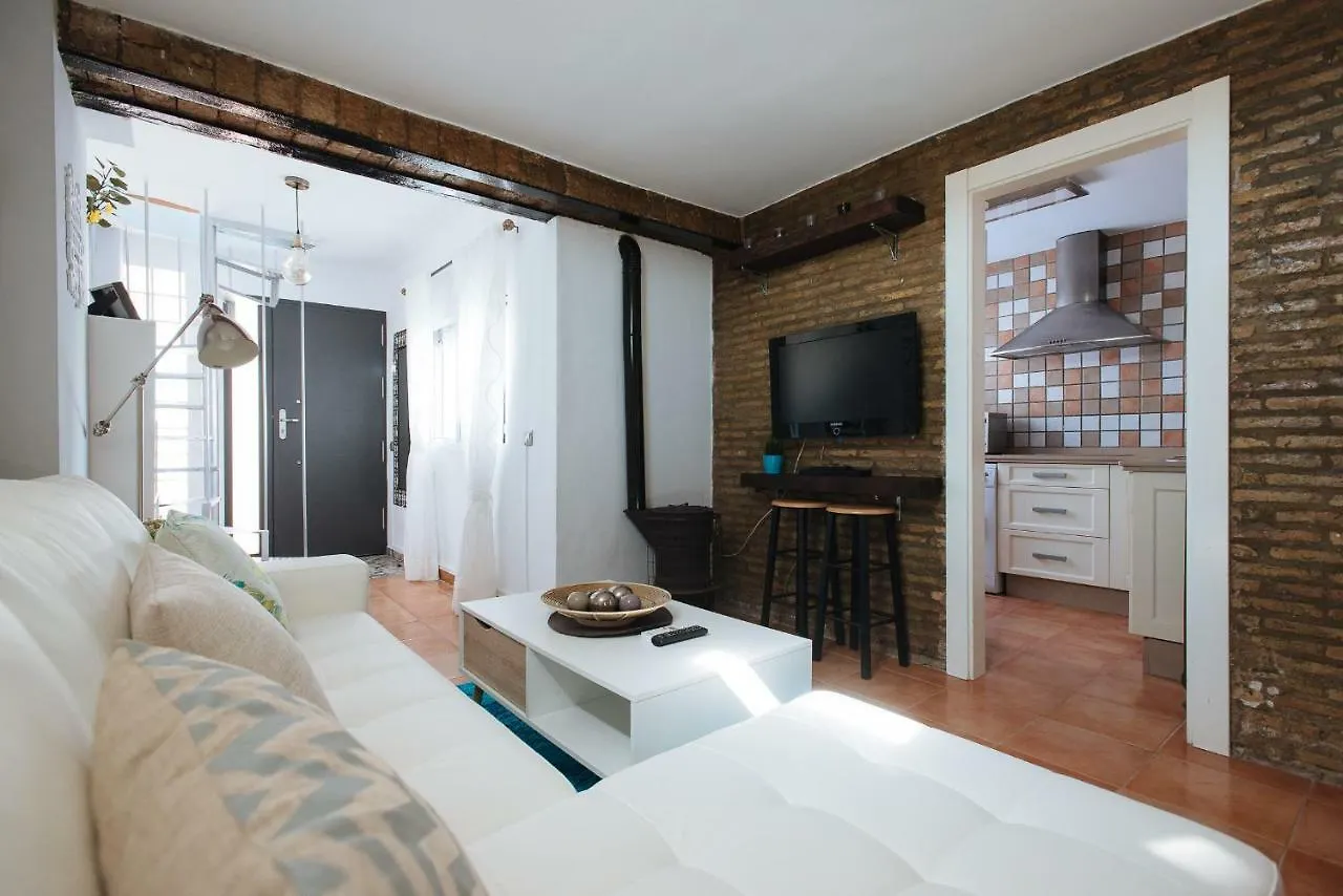 Cozy Attic With Terrace- 1Bd 1Bth- San Vicente Apartment Seville 0*,