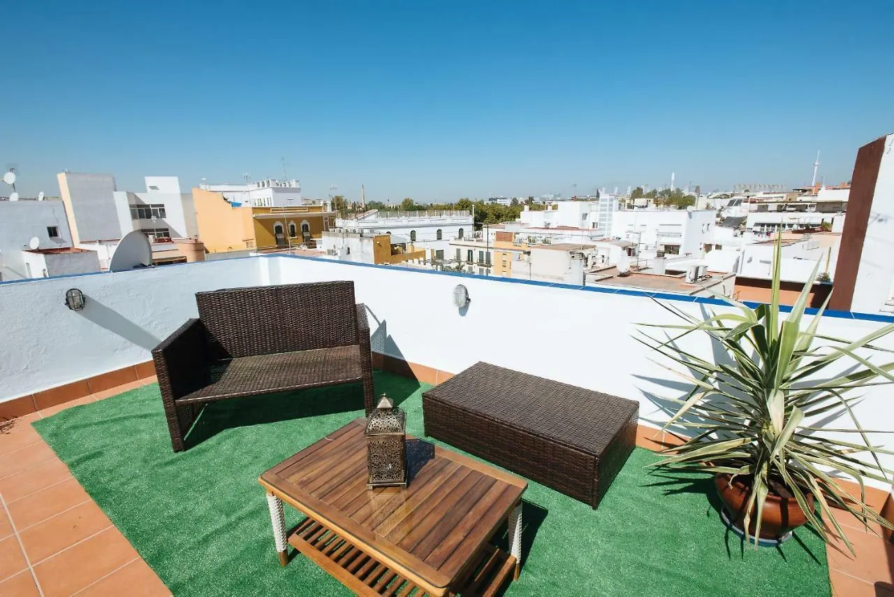 Cozy Attic With Terrace- 1Bd 1Bth- San Vicente Apartment Seville